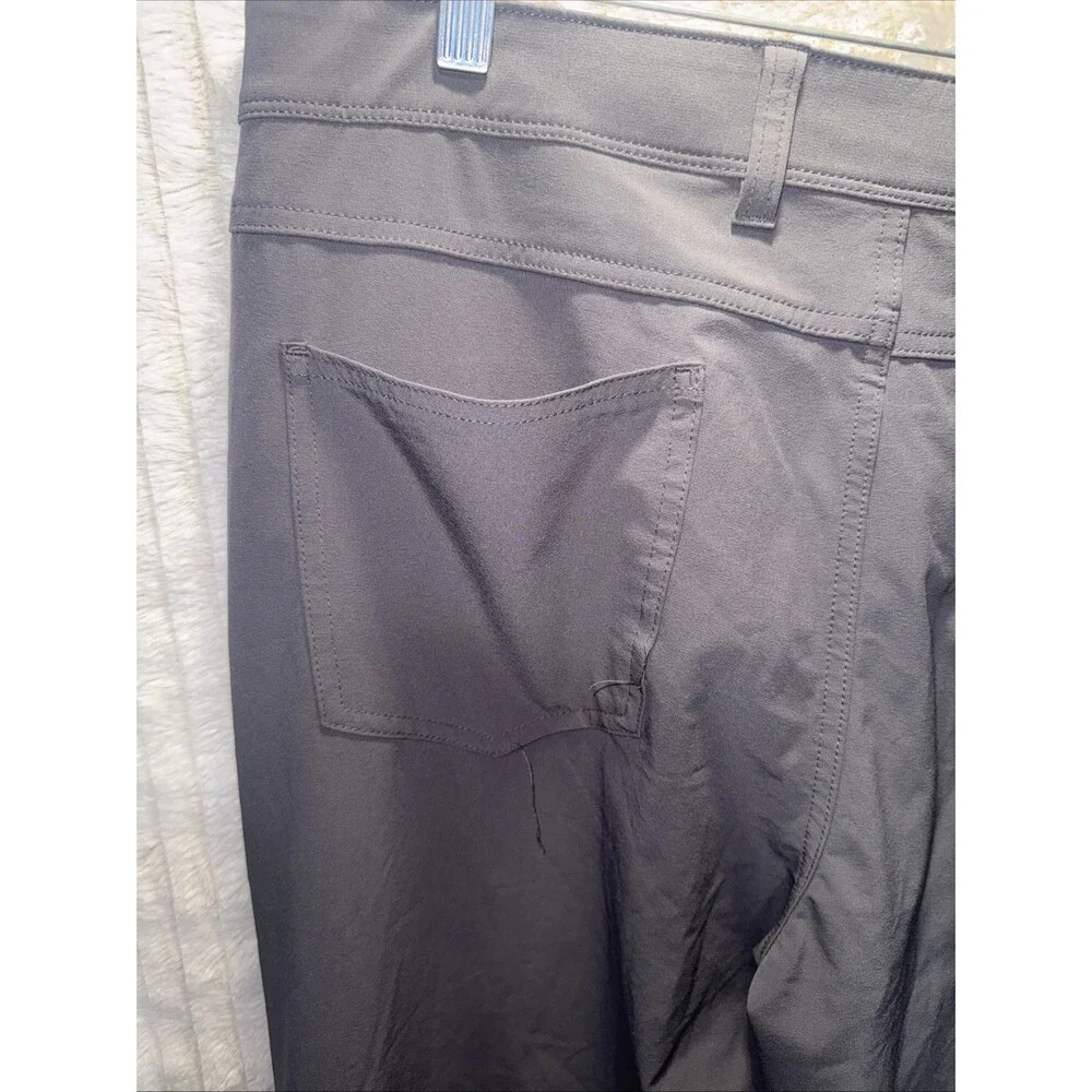 Mizzen + Main Pants Men's 36x30 Gray Helmsman Slim Performance Golf Stretch - Picture 11 of 12
